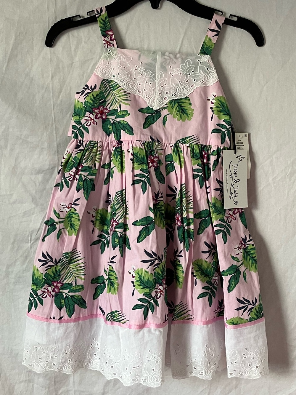 Pippa & Julie Pink Tropical Leaf Dress with White Eyelet Trim size 5.